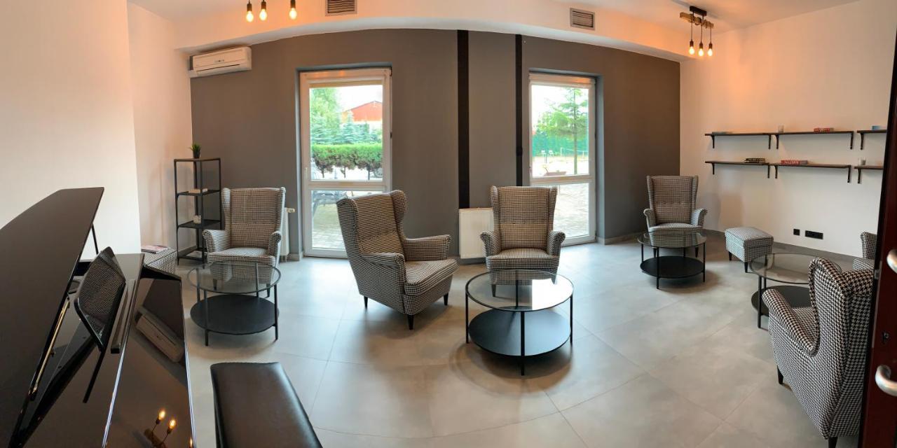 Bell'S Hotel Konstantynów Łódzki Екстериор снимка